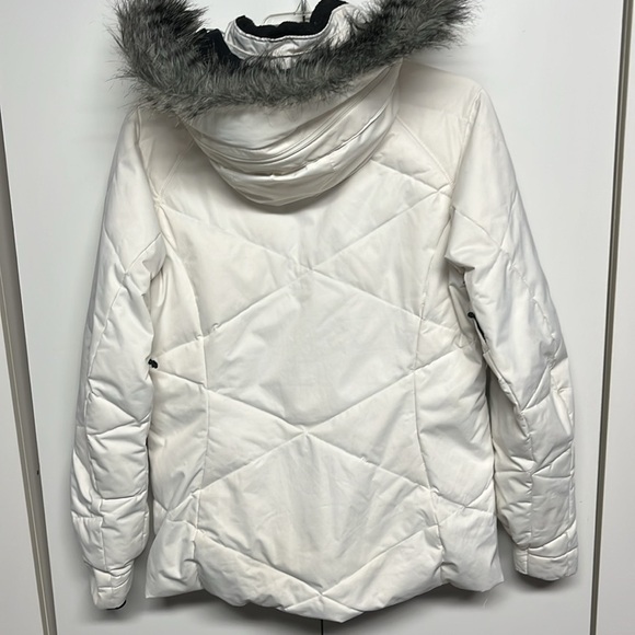 Columbia White Puffer Coat, Jacket - Picture 7 of 17